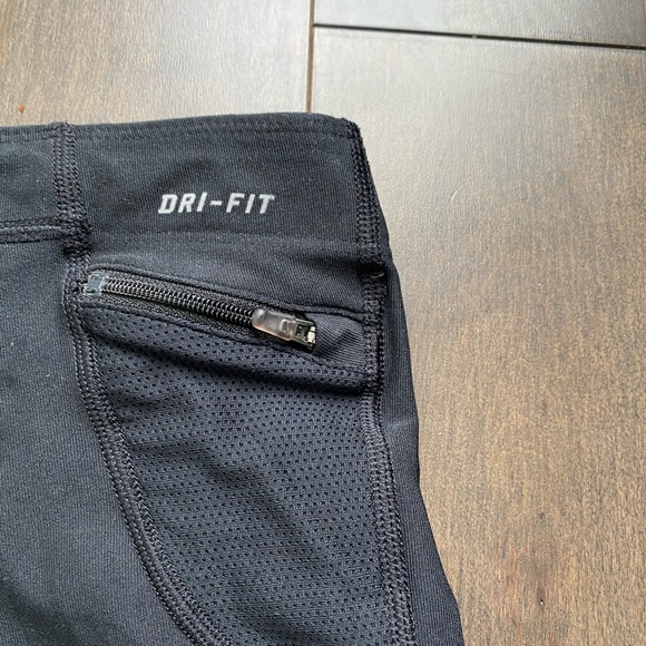 Nike dri fit cropped leggings - Picture 7 of 9